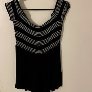 Venus Elastic top tight from the bust line/ ribs up,down it will be flowing